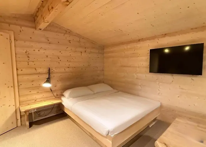 At Hans Frauenschuh Alte Gerberei * Kitzbühel